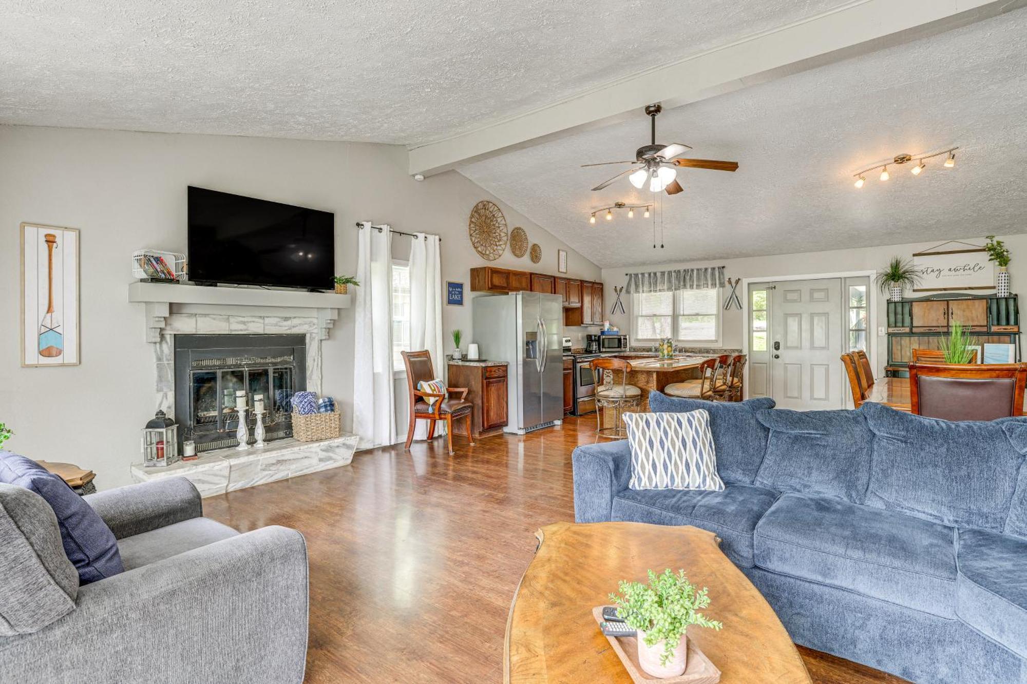 Shell Knob Home With Deck And Table Rock Lake View Extérieur photo