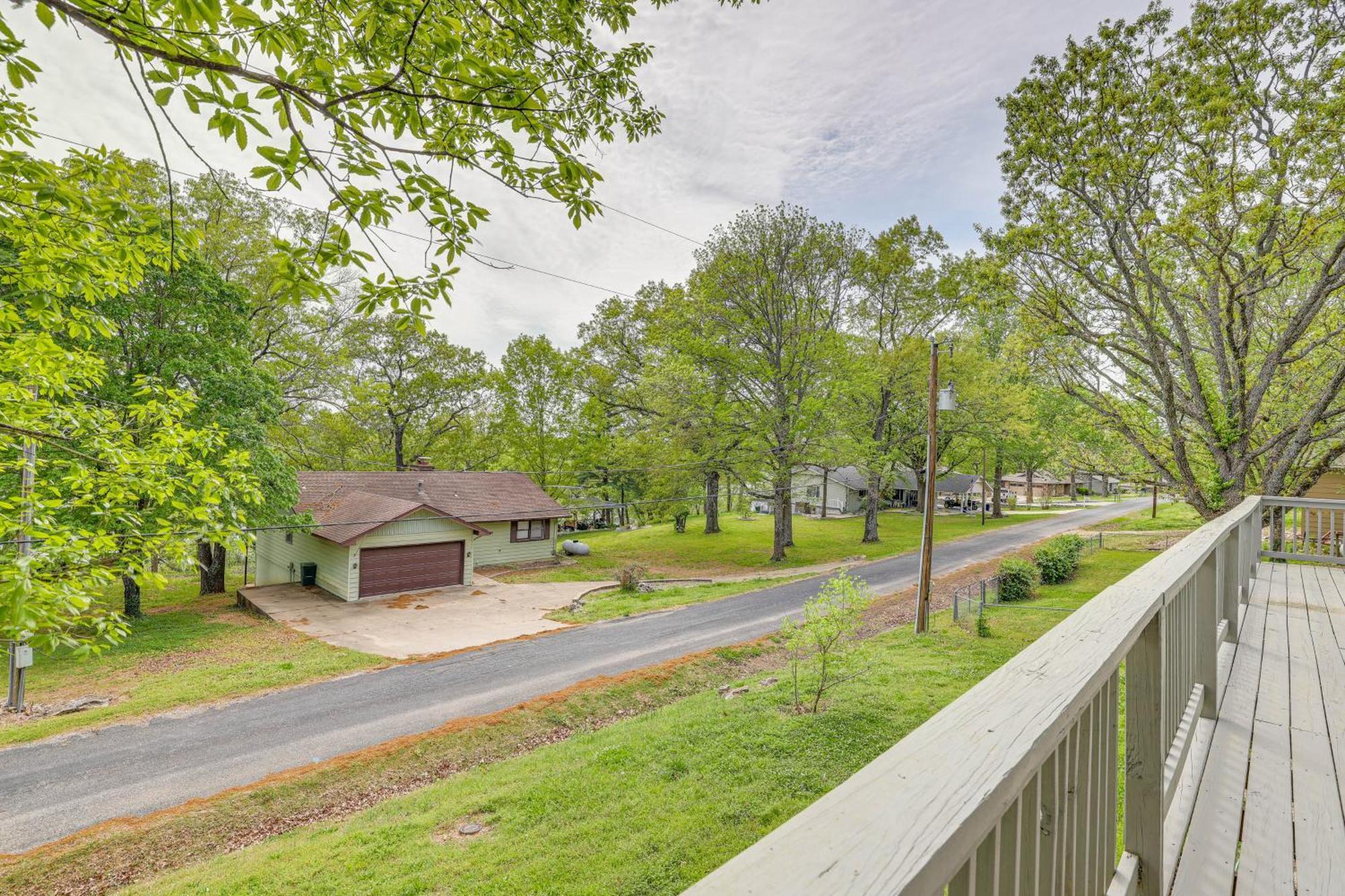 Shell Knob Home With Deck And Table Rock Lake View Extérieur photo